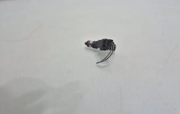 Citroen C4 I Fuel injector 0280158057