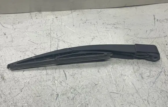 Opel Astra H Rear wiper blade 13109107