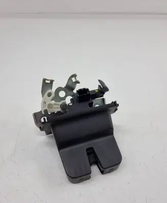 Skoda Octavia Mk3 (5E) Tailgate/trunk/boot lock/catch/latch 5e0827505