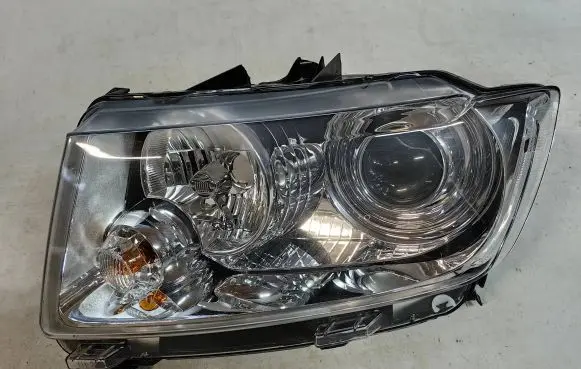 Jeep Grand Cherokee (WK) Headlight/headlamp