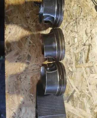 Audi Q5 SQ5 Piston 82L157