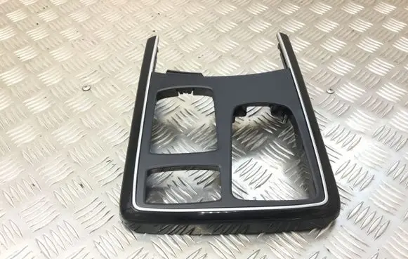 Mercedes-Benz GLE AMG (W166 - C292) Other center console (tunnel) element A1666802517