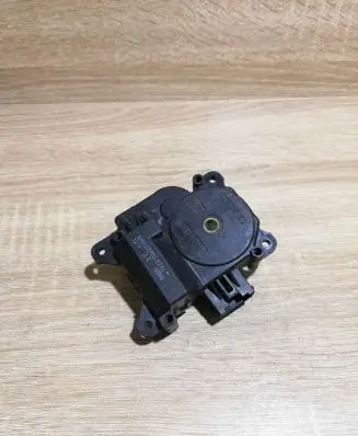 Mitsubishi Galant Air flap motor/actuator AW0637006241