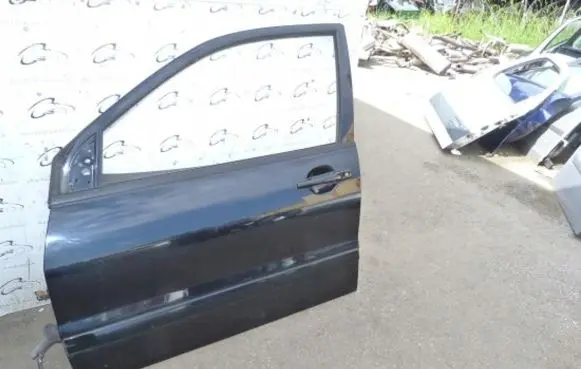 Mitsubishi Lancer Front door