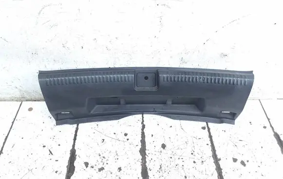 Volkswagen Jetta VI Trunk/boot sill cover protection 5C6863459