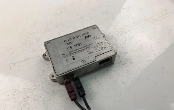 Audi TT TTS Mk2 Other control units/modules 8J0035456