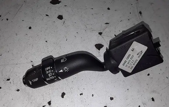 Jaguar XF Indicator stalk 8W8313335 AP44712002 101732