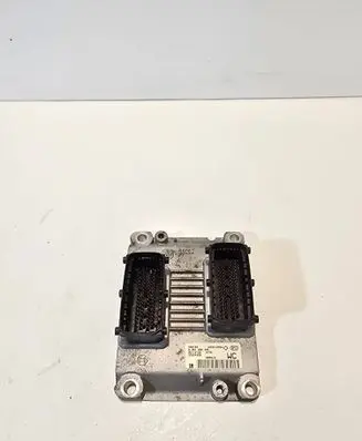 Opel Tigra B Engine control unit/module 55354328 0261208394 1039S10564