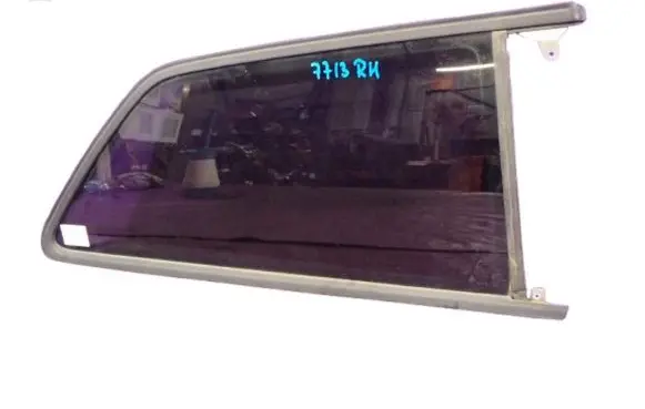 Audi A3 S3 A3 Sportback 8P Rear side window
