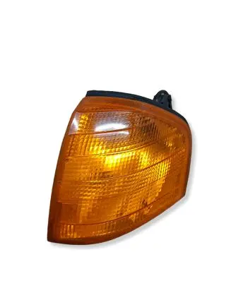 Mercedes-Benz C W202 Front indicator light 2028260543