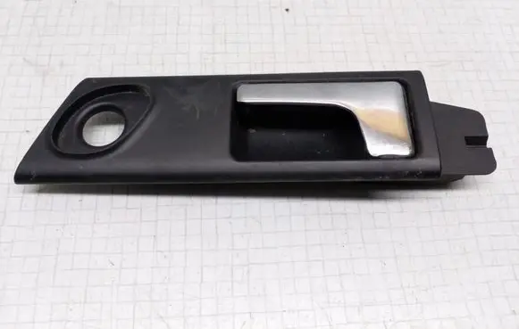 Audi A6 S6 C4 4A Rear door interior handle 4A0839019B