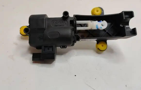 Tesla Model X Front door soft close latching motor 1115333