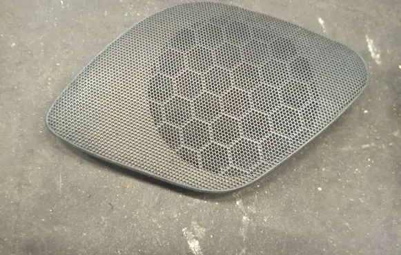 Volvo S40, V40 Dash center speaker trim cover 30801173 30815249 30815251