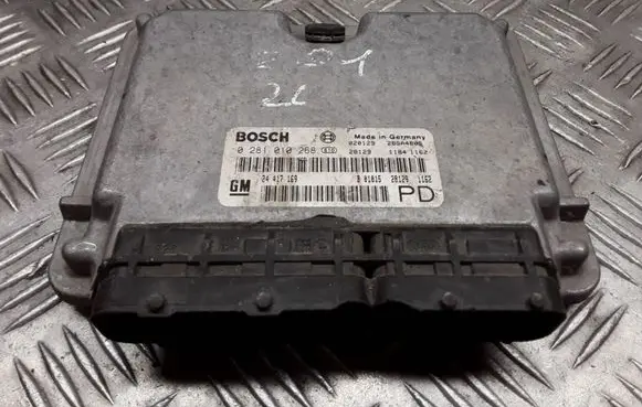 Opel Zafira A Engine control unit/module 0281010268 24417169 28SA4805