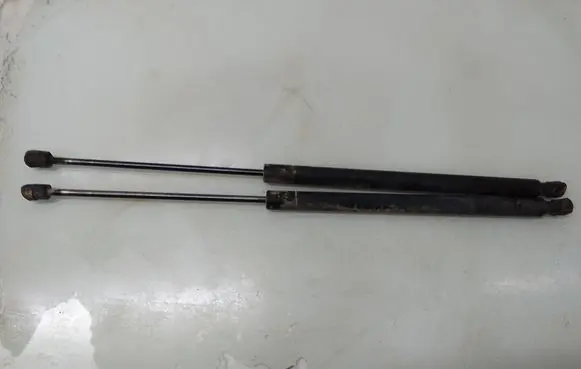Ford S-MAX Tailgate strut 