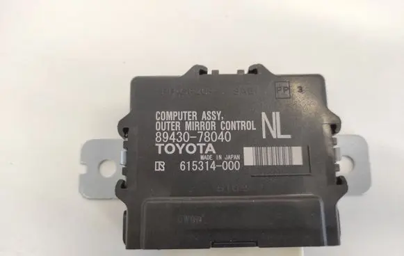 Lexus NX Wing mirror control module 8943078040 615314000