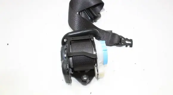 Opel Insignia A Front seatbelt 84025368