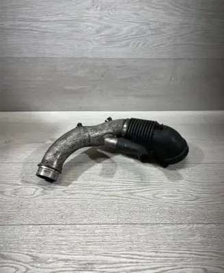 BMW 5 E60 E61 Air intake hose/pipe 7792414