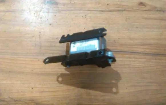 BMW 3 E46 ESP acceleration yaw rate sensor 10098508024 g974g20b2d