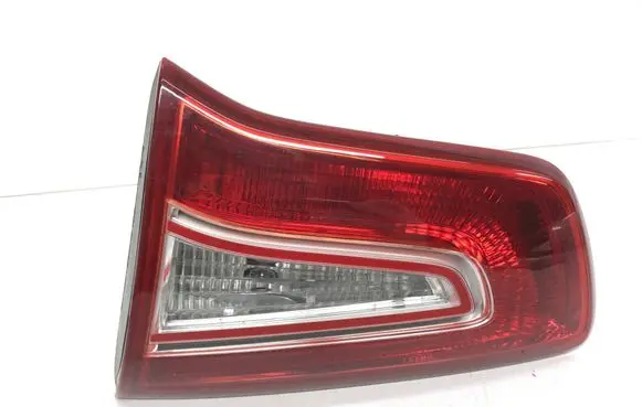 KIA Sportage Tailgate rear/tail lights 924063W0