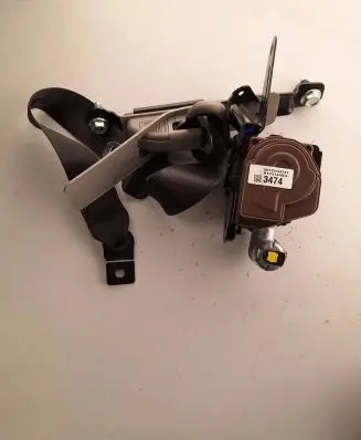 Opel Antara Front seatbelt 3474