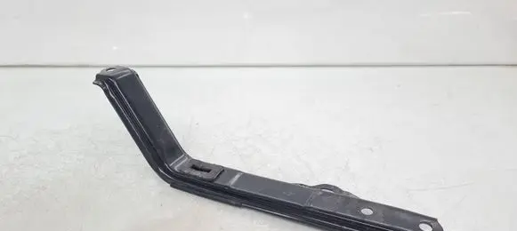 Battery bracket