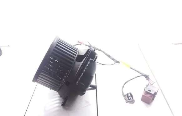 Mercedes-Benz Sprinter W901 W902 W903 W904 Heater fan/blower 651673L X17651586K