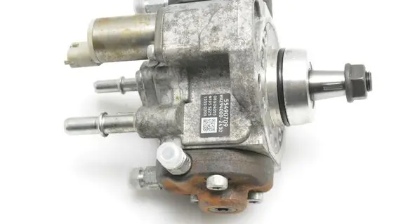 Opel Astra K Fuel injection high pressure pump 