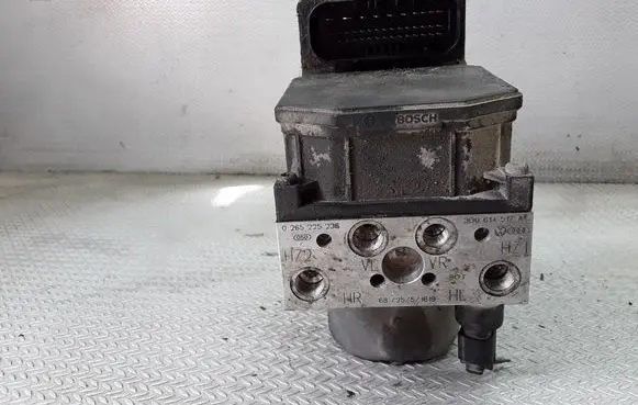 Volkswagen Phaeton ABS Pump 0265225236 3D0614517AK