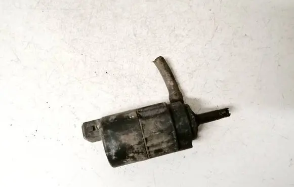 Mitsubishi Space Star Windscreen/windshield washer pump