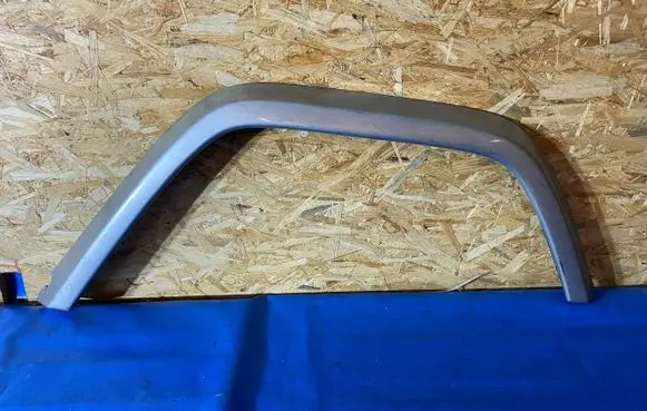 Mercedes-Benz G W463 2nd Gen Front arch trim 4638800021