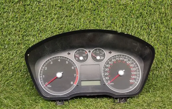 Ford Focus Speedometer (instrument cluster) 4M5T10849FR