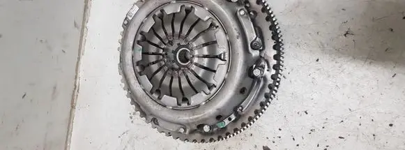 Dacia Sandero II Clutch set kit 302056252R
