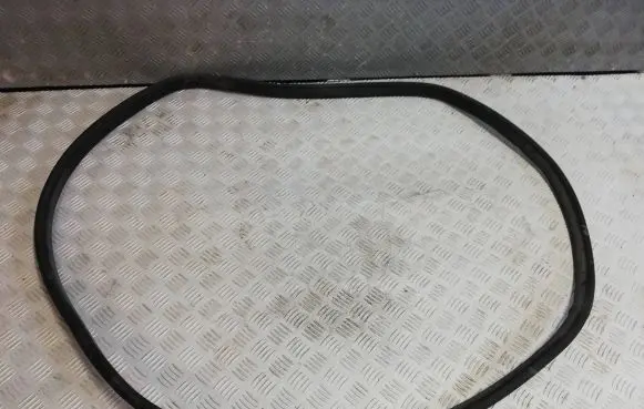 Mercedes-Benz B W246 W242 Rubber seal rear door 