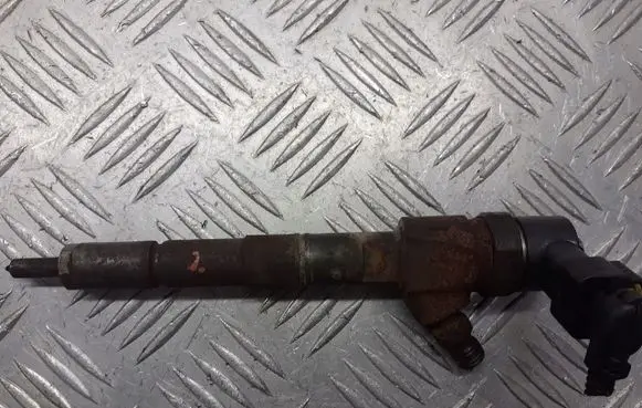 Opel Zafira B Fuel injectors set 0445110159