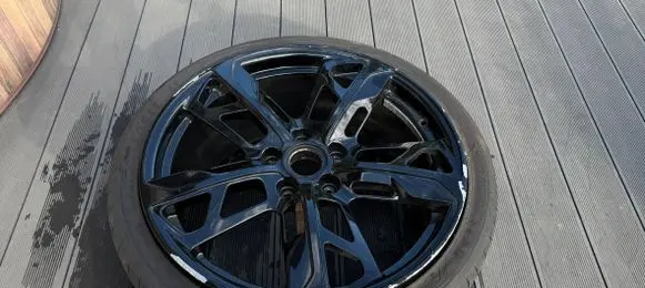 Porsche Taycan 9J1 R21 alloy rim 9J1601025AL