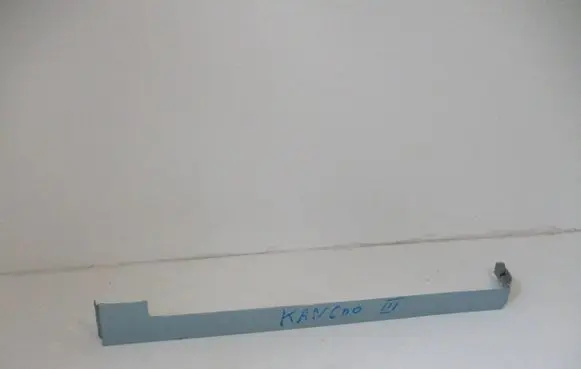 Renault Kangoo II Sliding door trim (molding) 8200440897C