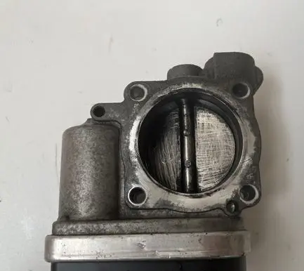 Audi A3 S3 A3 Sportback 8P Throttle valve 408238327003 06F133062