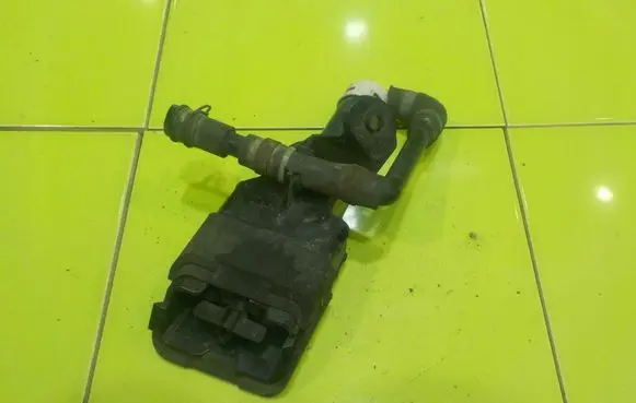 Mazda 6 Headlight washer pump GS1F5182Y 14AB88