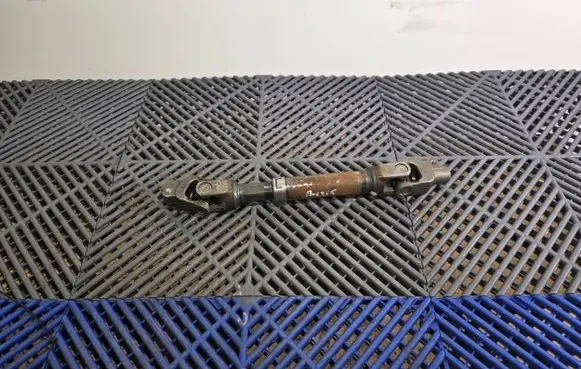 Toyota Auris E180 Steering column universal joint