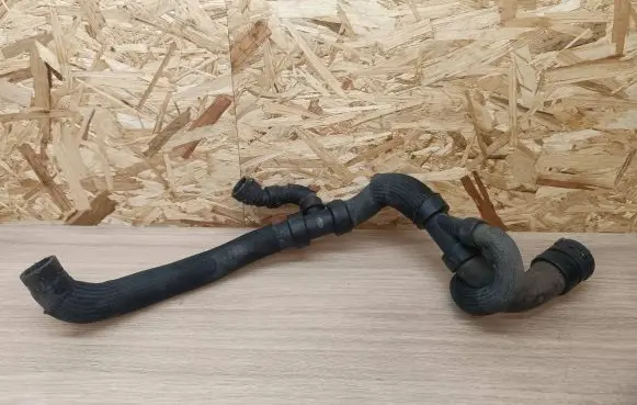 Volvo XC60 Engine coolant pipe/hose 31355201