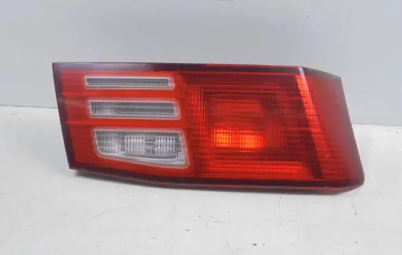 Mitsubishi Galant Rear/tail lights 226-87201