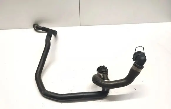 BMW 6 F12 F13 Engine coolant pipe/hose 8512418