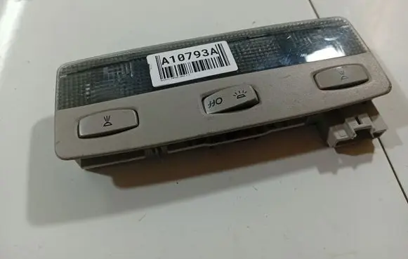 Renault Espace - Grand espace IV Rear seat light