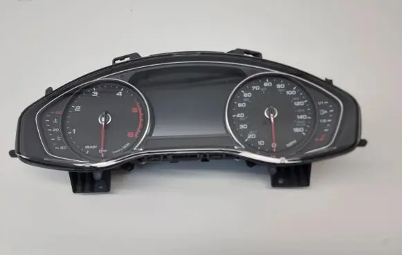 Audi A5 Speedometer (instrument cluster) 8W6920971