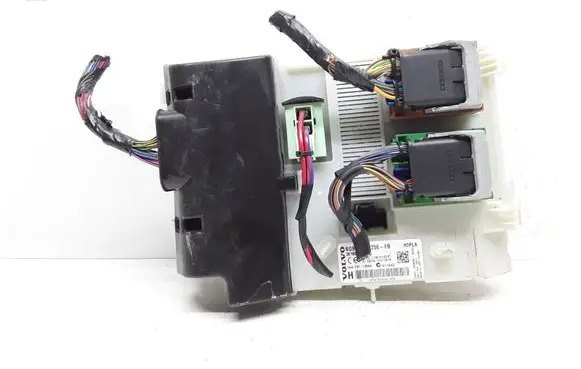 Volvo V60 Fuse module BG9T14C256FB 30786848 30786848AE