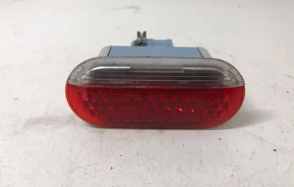 Volkswagen PASSAT B5 Front door interior light 1J0947411B