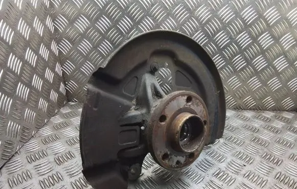 Volvo V60 Front wheel hub 30780646