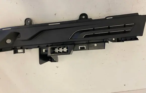 BMW X3 G01 (D) pillar trim (bottom) 7396603