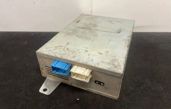 BMW 5 E39 GPS navigation control unit/module 6924749 028217 037138054